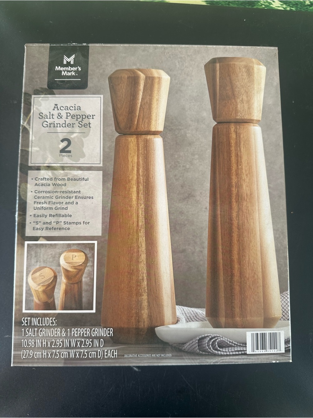 Members Mark solid acacia wood salt and pepper grinder set